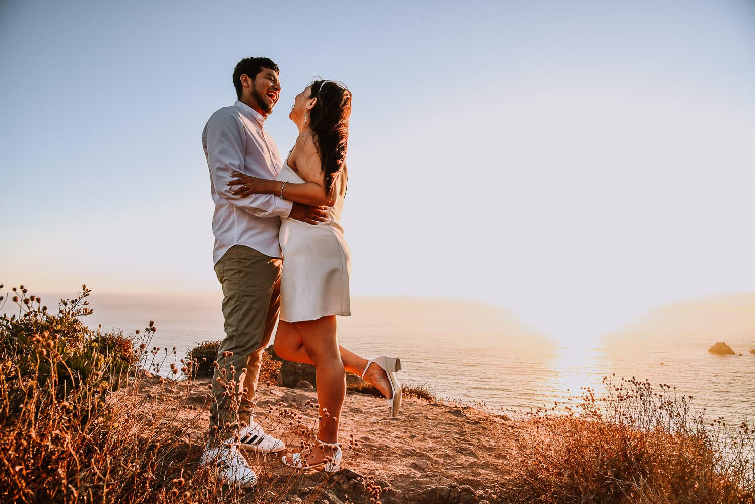 Fotografía de save the date en Ensenada Baja California por Jesús Amaya fotógrafo de bodas destino en México